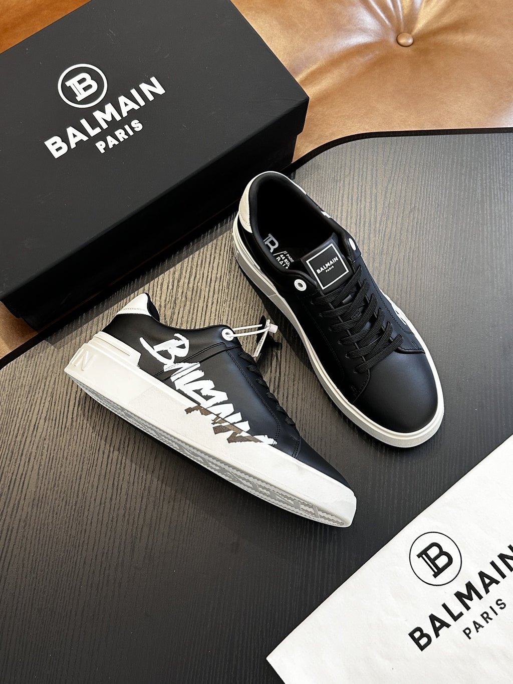 Balmain Paris Sneaker