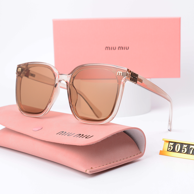 MIU MIU Sonnenbrillen
