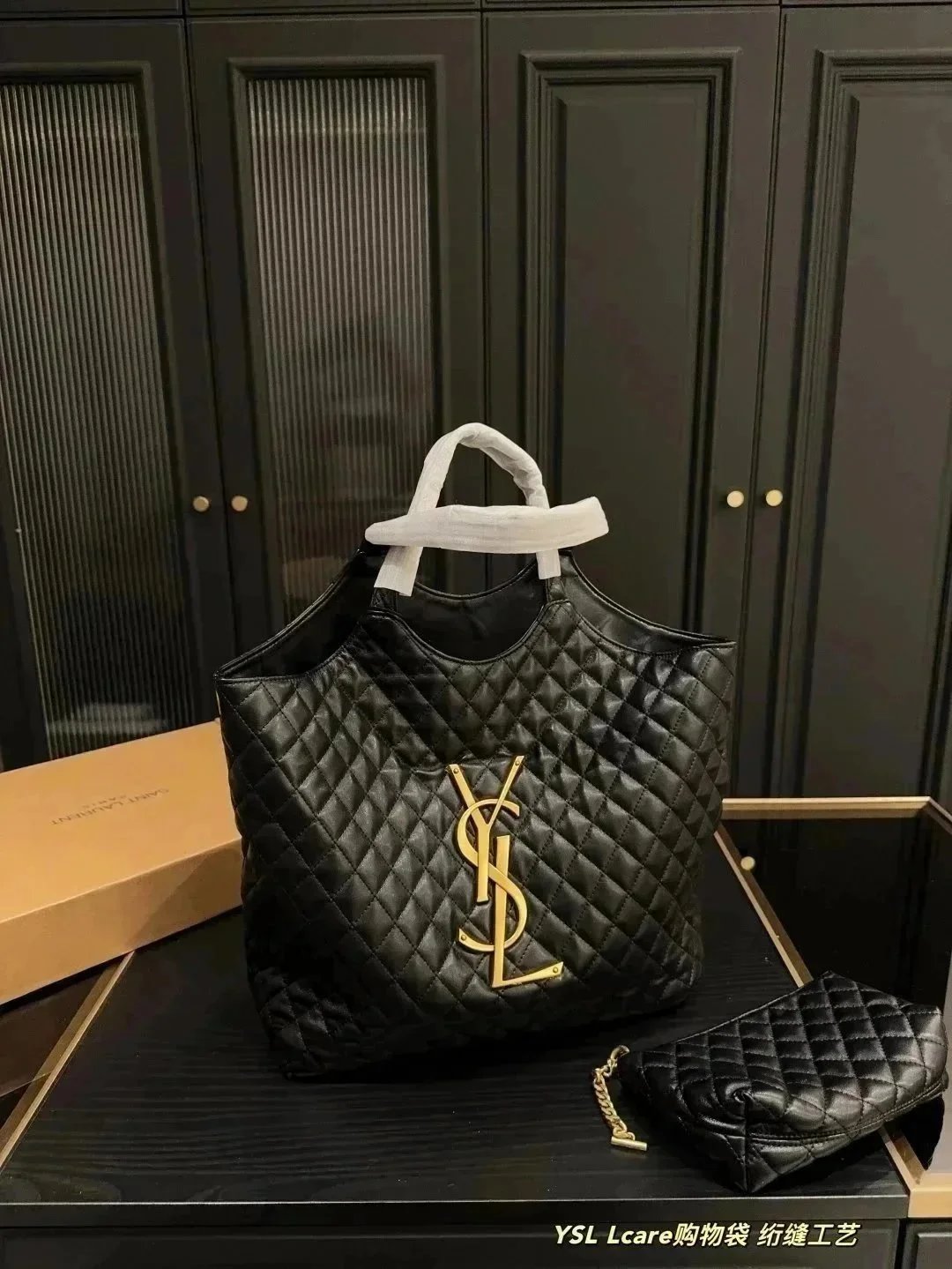 Saint Laurent  Bags