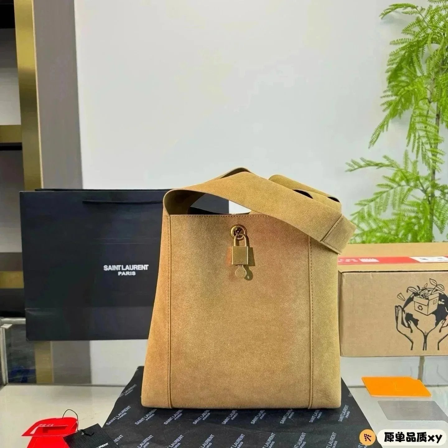 Saint Laurent  Bags