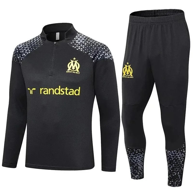 Nike SportTrainigsanzüge