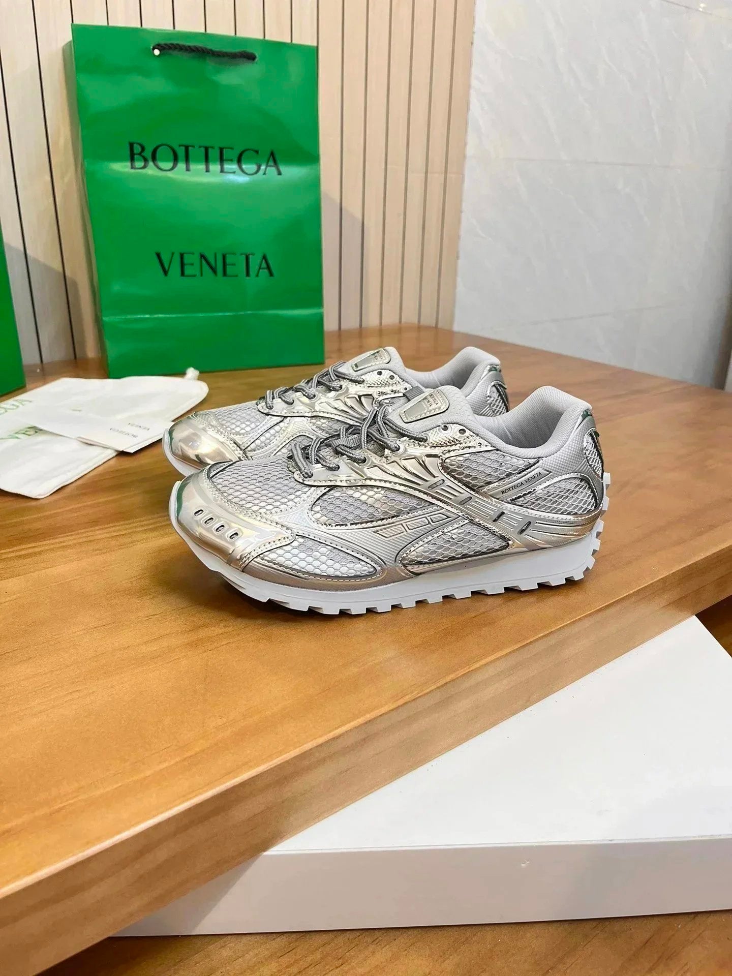 Bottega Veneta