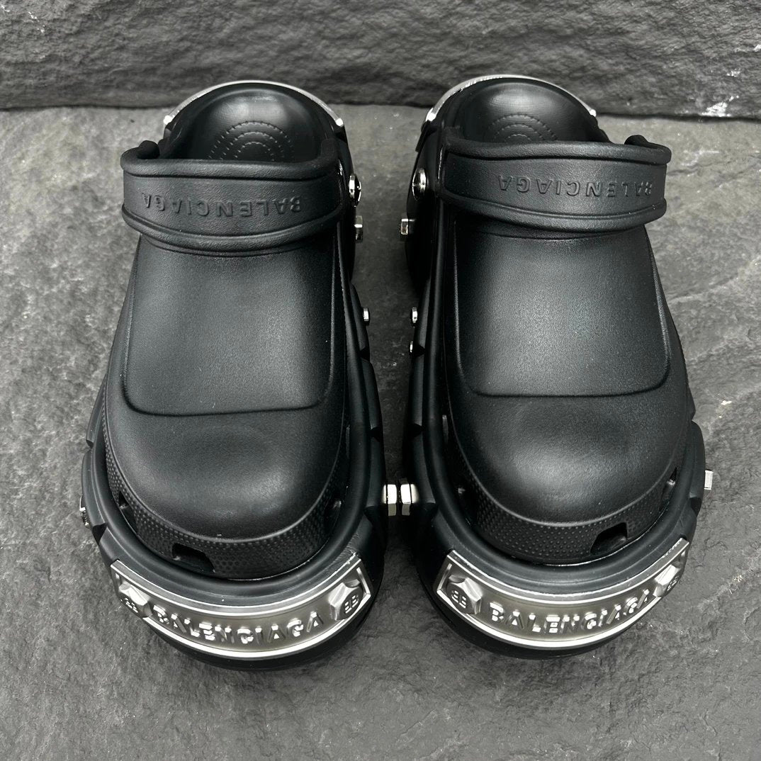 BALENCIAGA HARDCORE HIGH QUALI