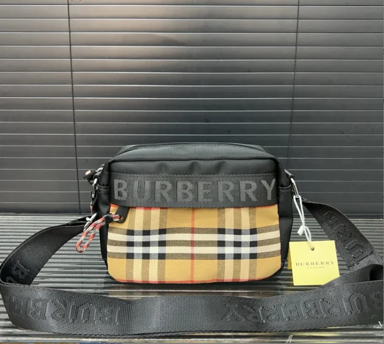 Burberry Luxus Bags