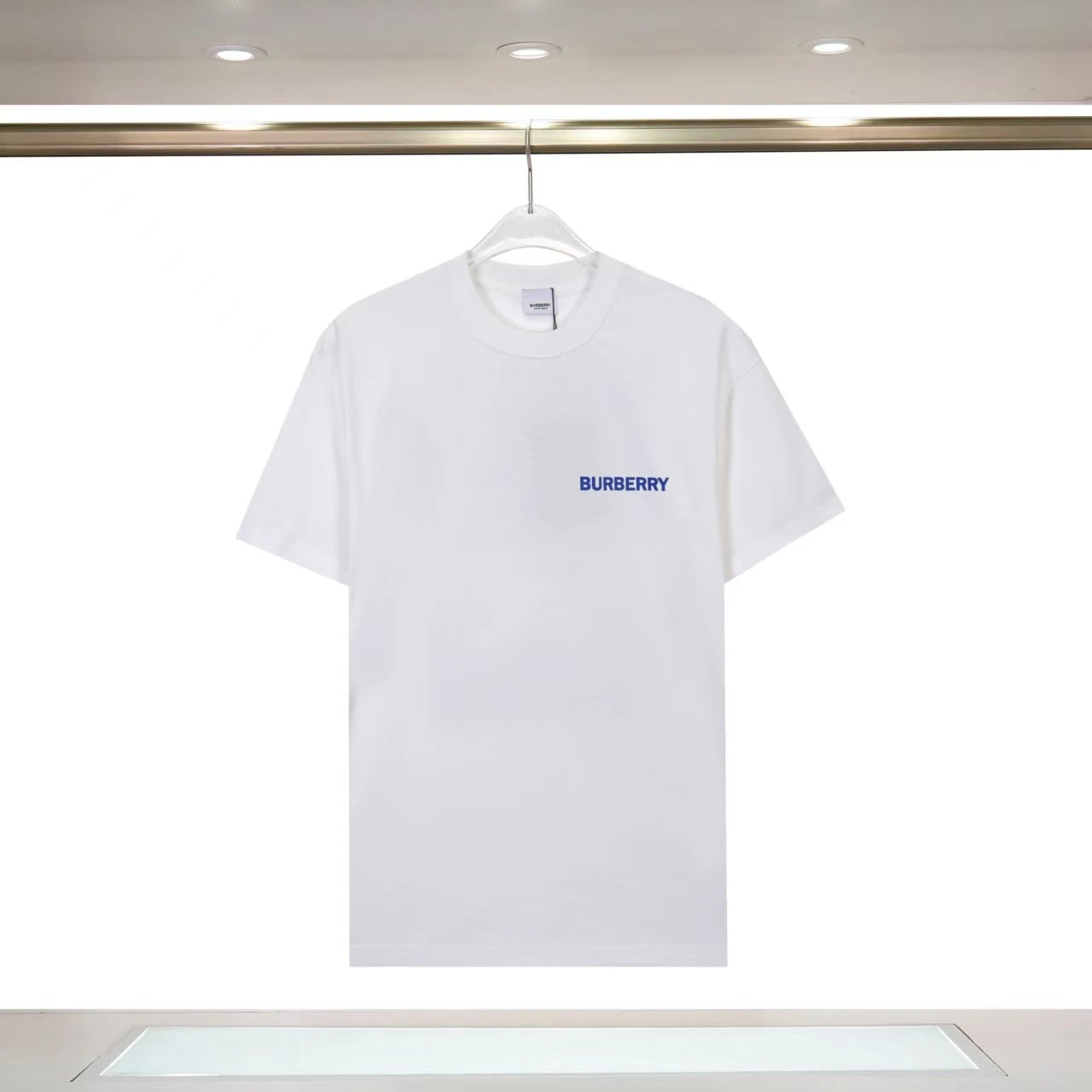 Burberry Tshirt