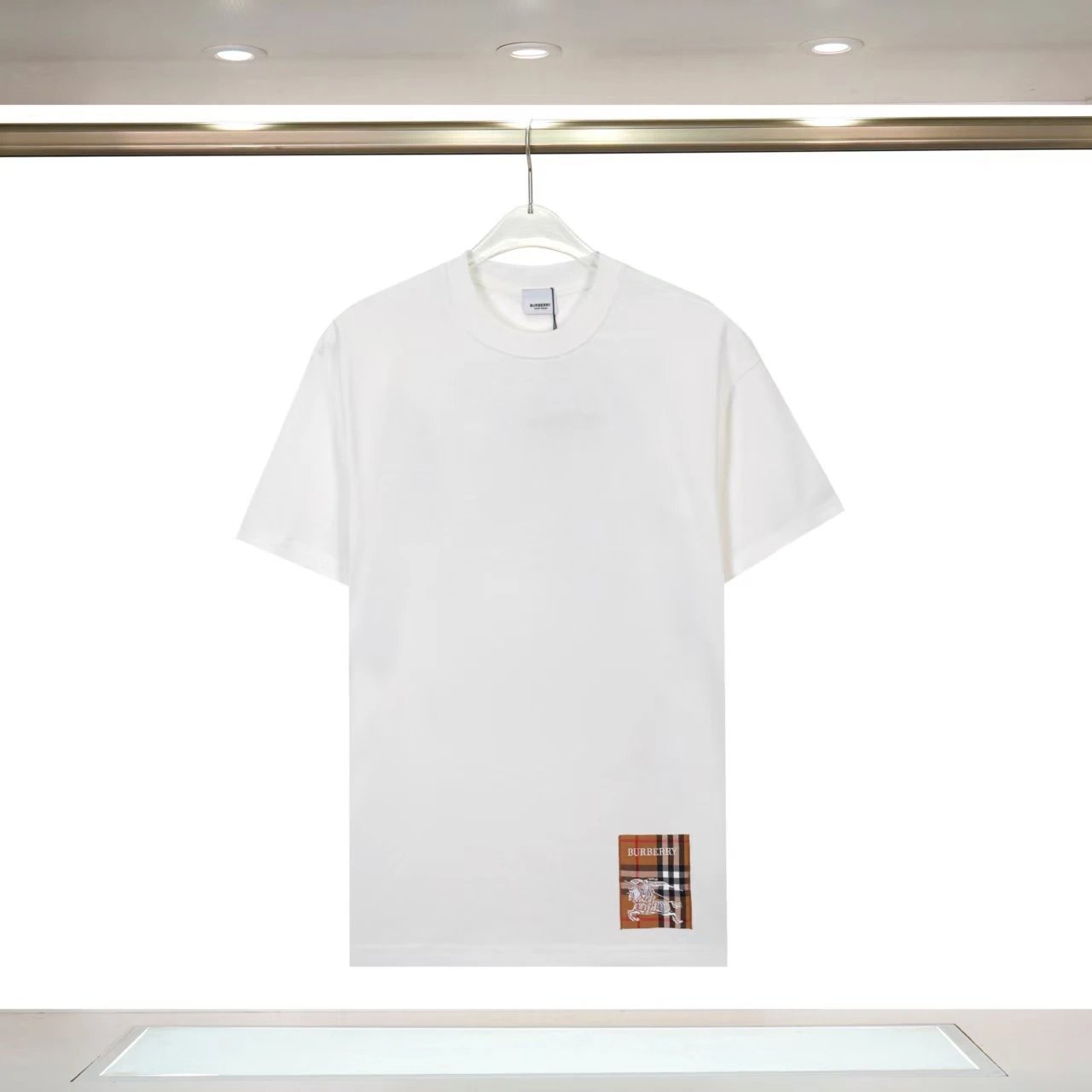 Burberry Tshirt