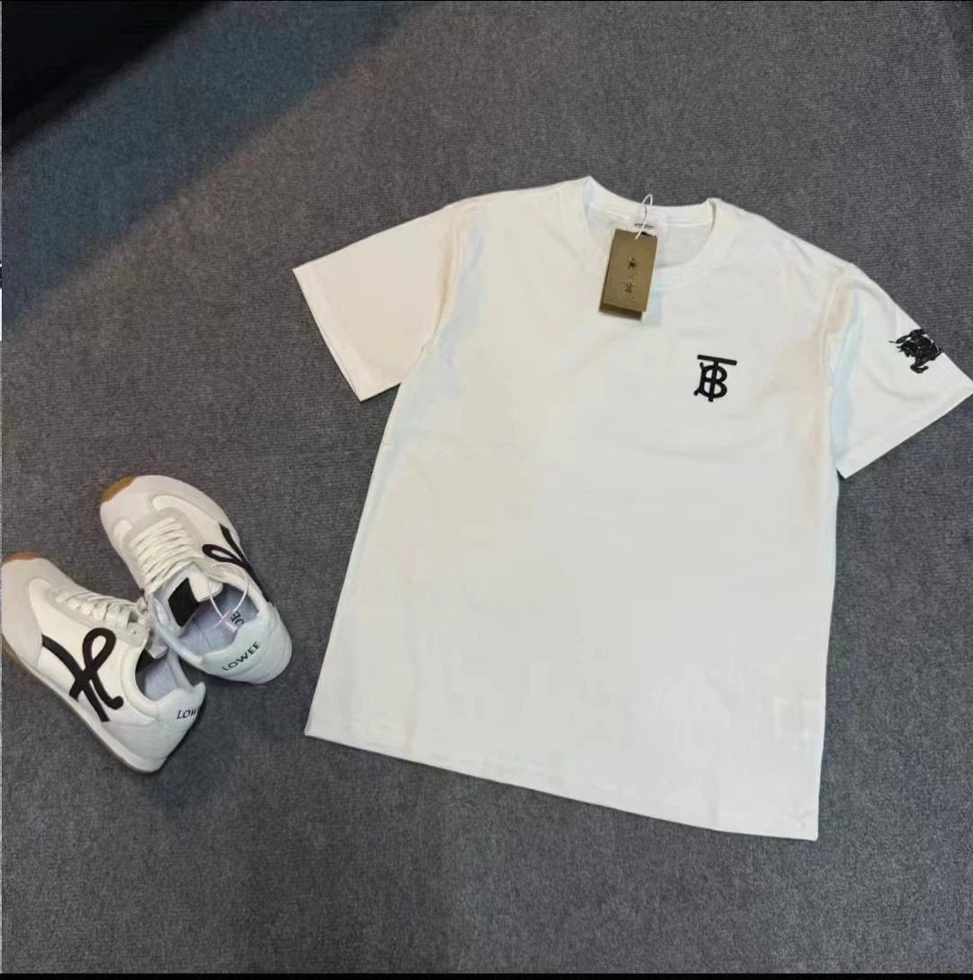 Burberry Tshirt