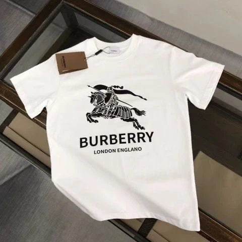 Burberry Tshirt