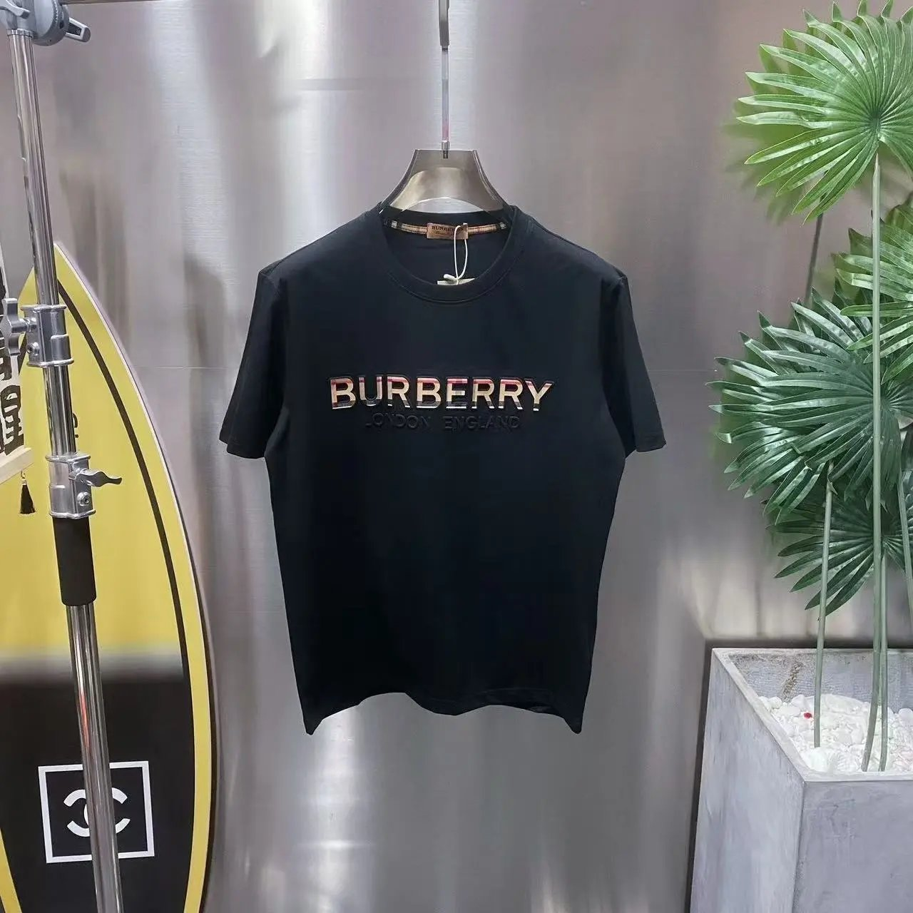 Burberry Tshirt