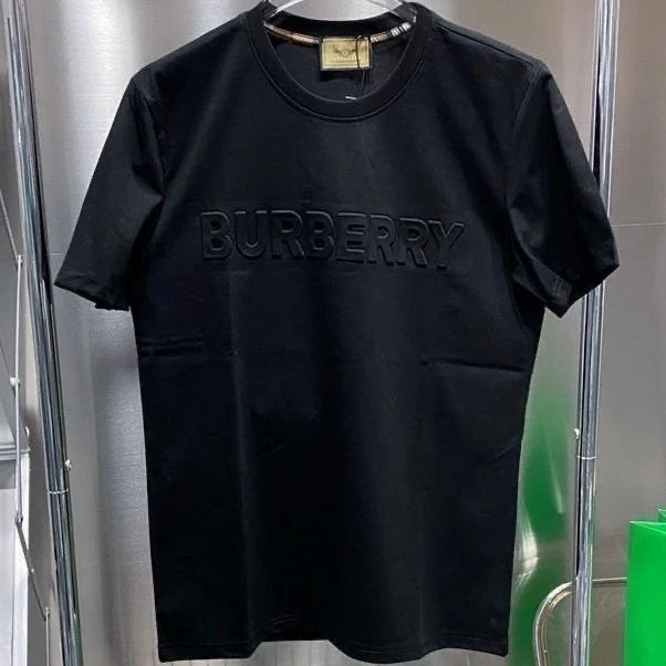 Burberry Tshirt