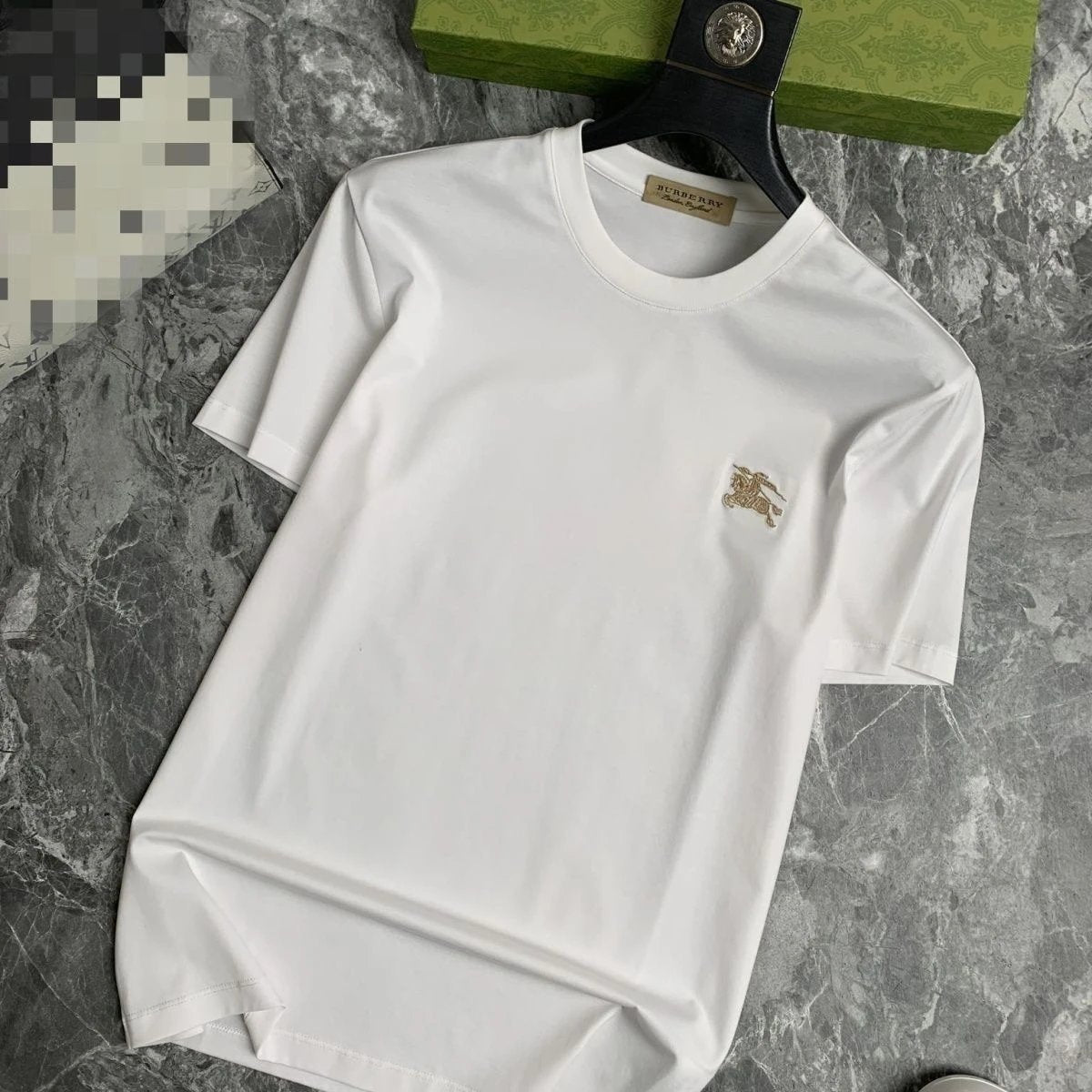 Burberry Tshirt