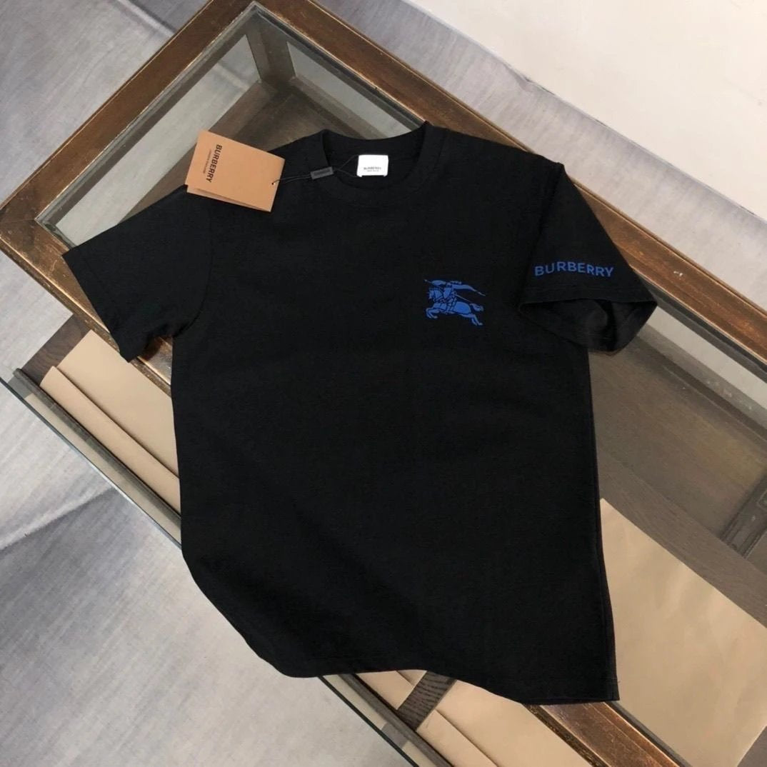 Burberry Tshirt