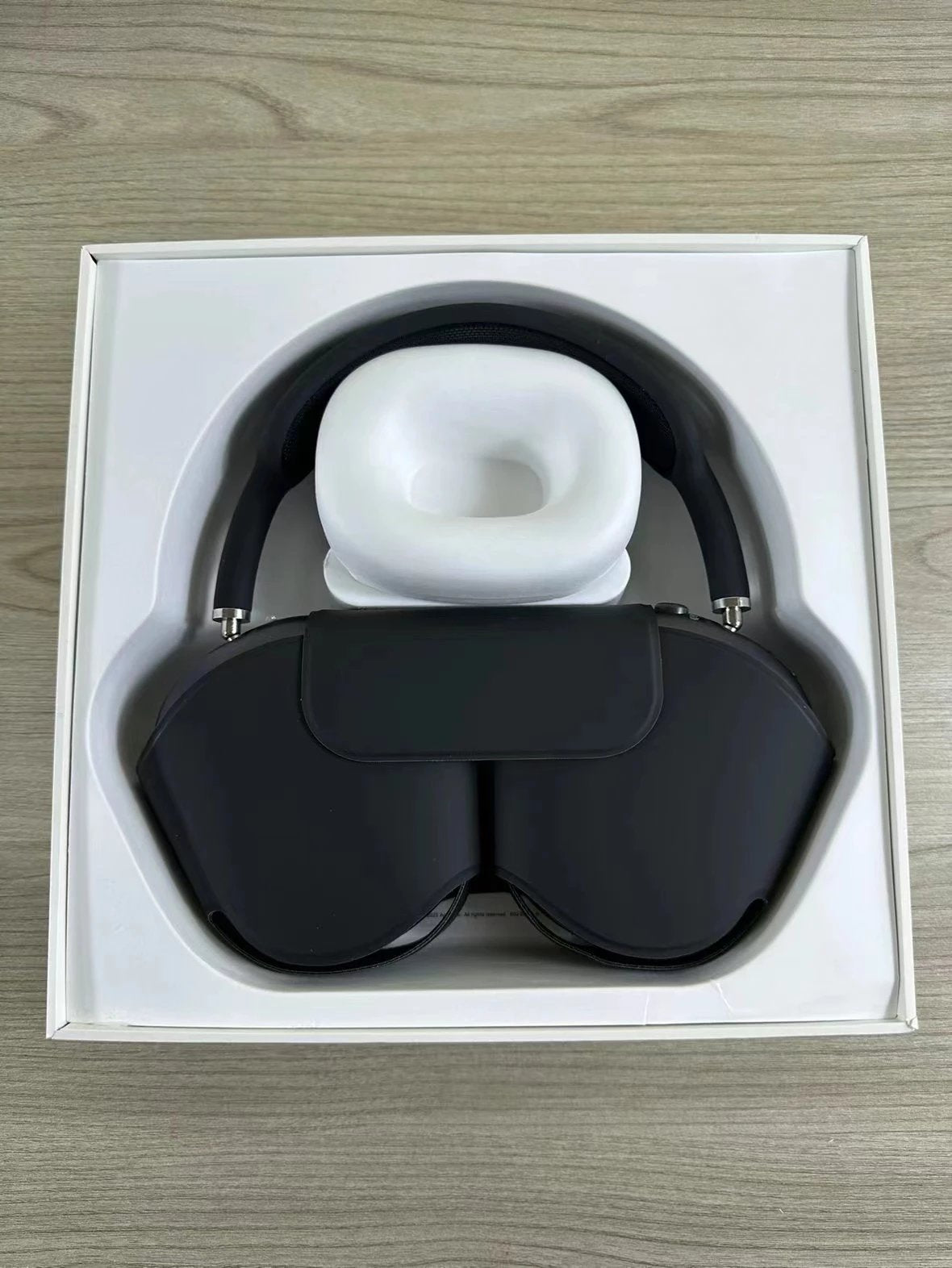 Apple AirPod MAX withnoisereduction