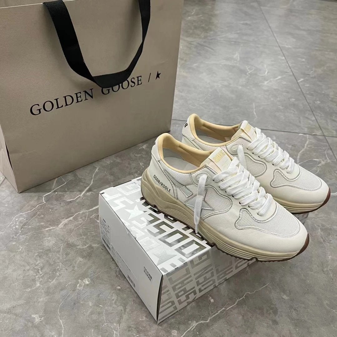 GoldenGoose