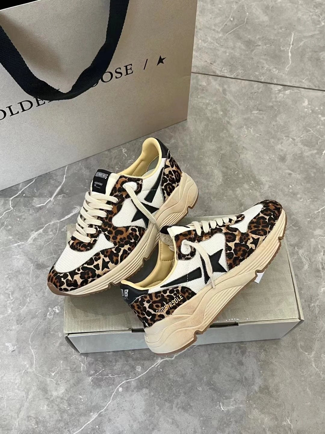 GoldenGoose