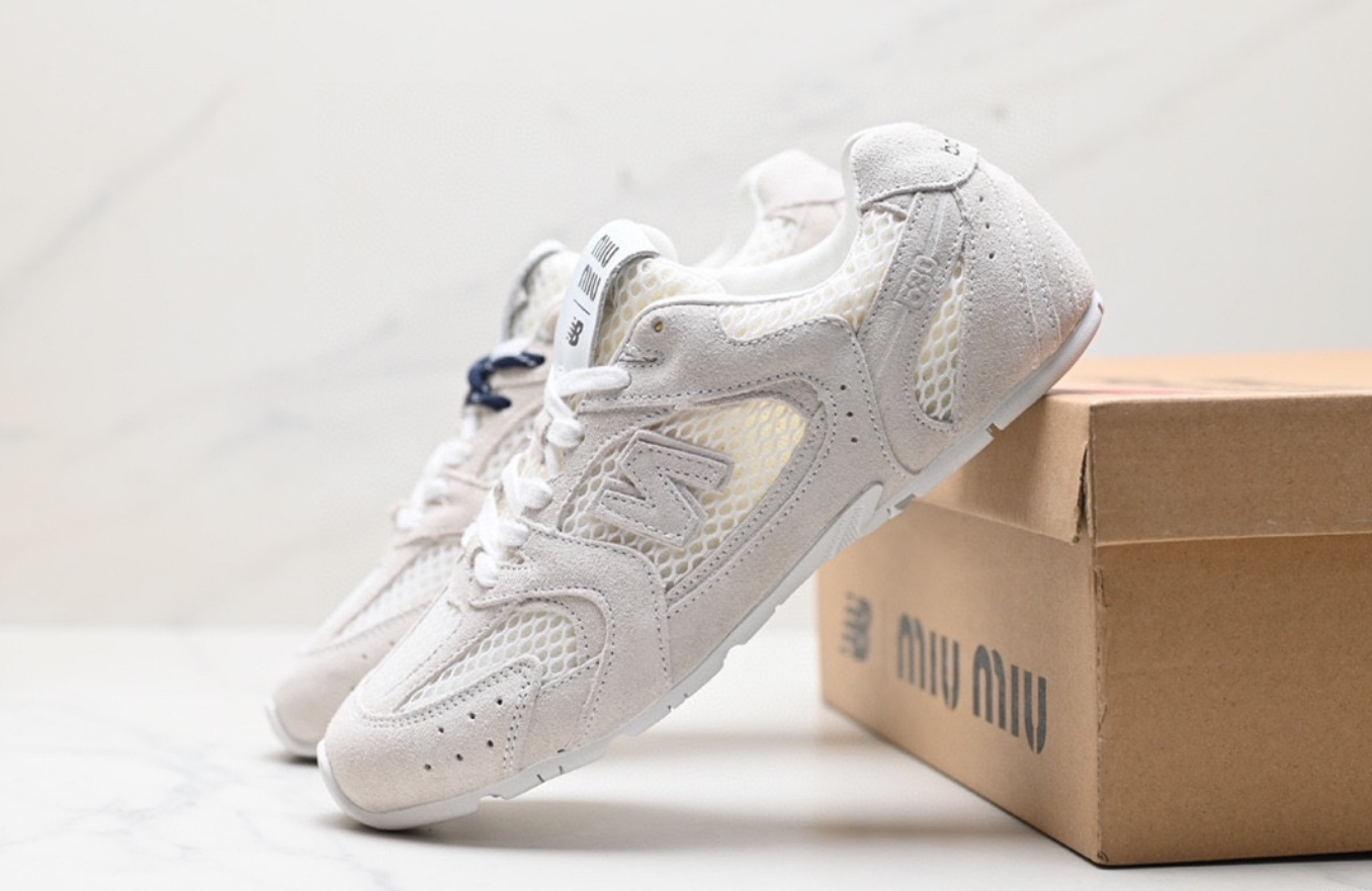NewBalance MIUMIU !