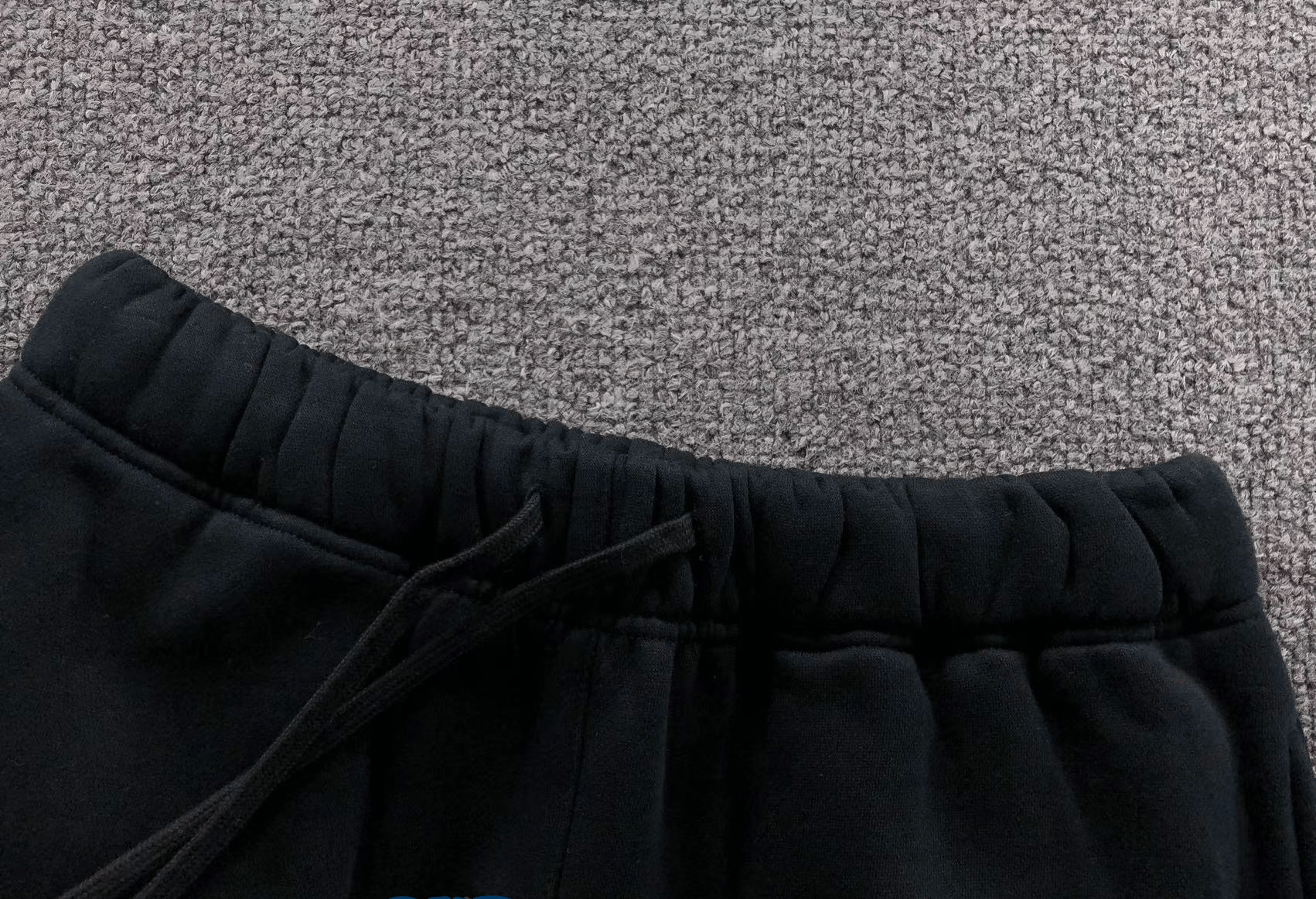 Essentials Traingsanzug