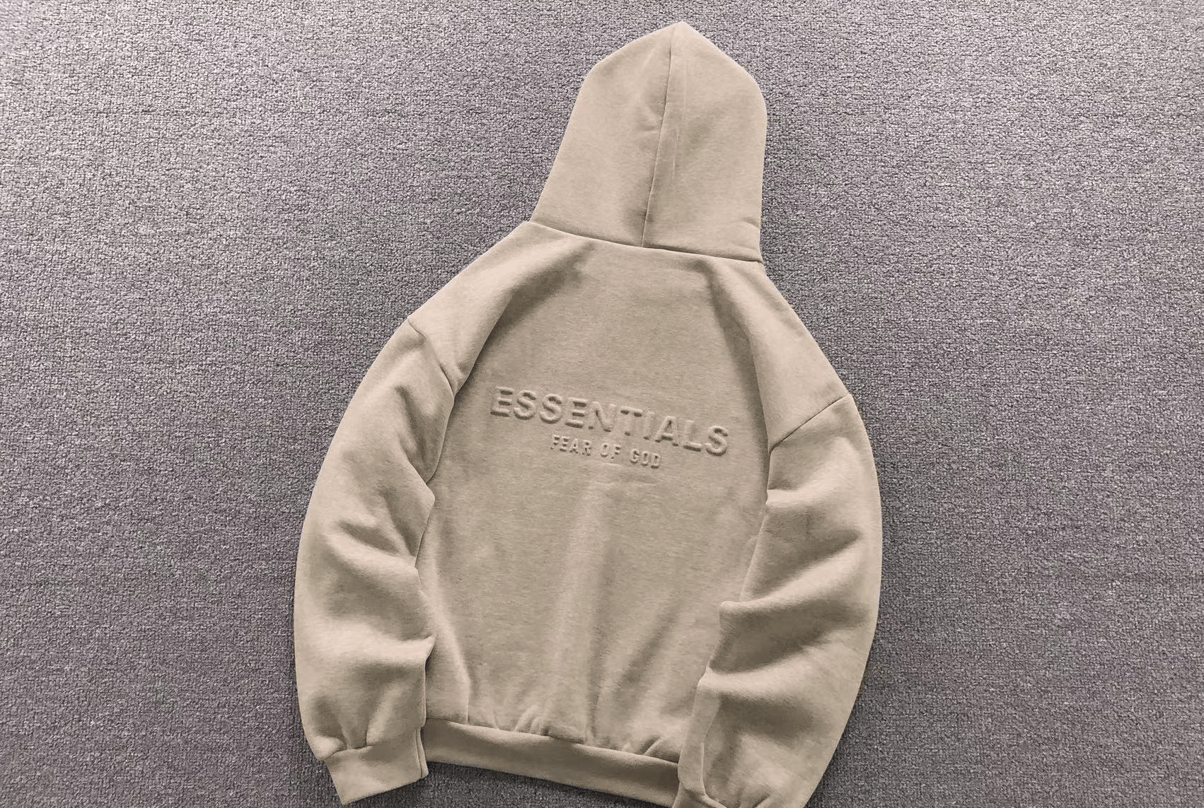 Essentials Traingsanzug