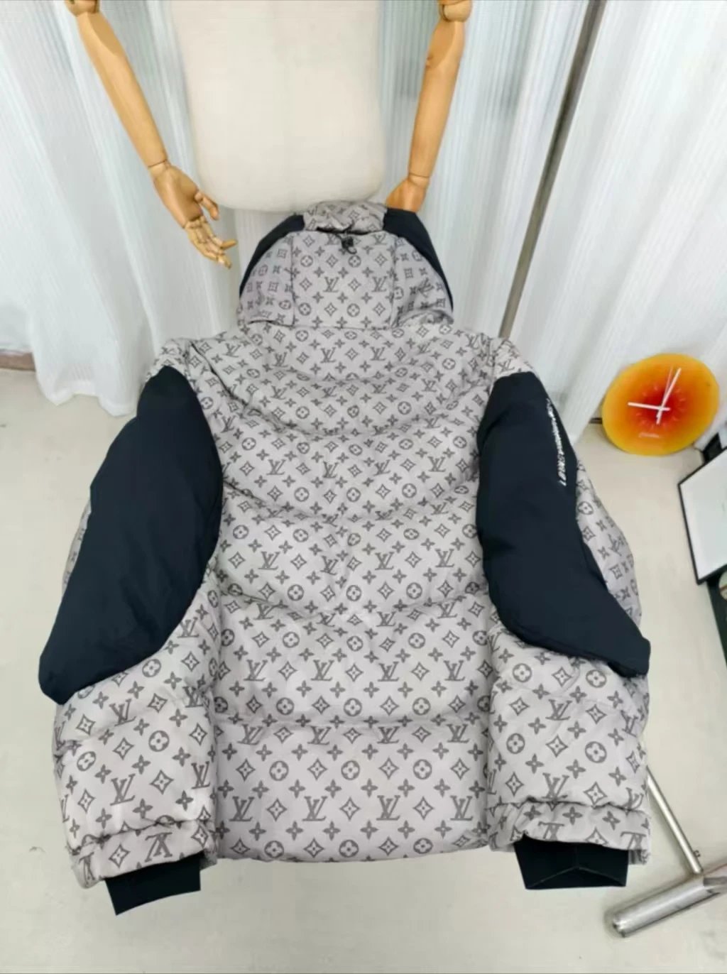 LV Daumenjacke High Qualiti