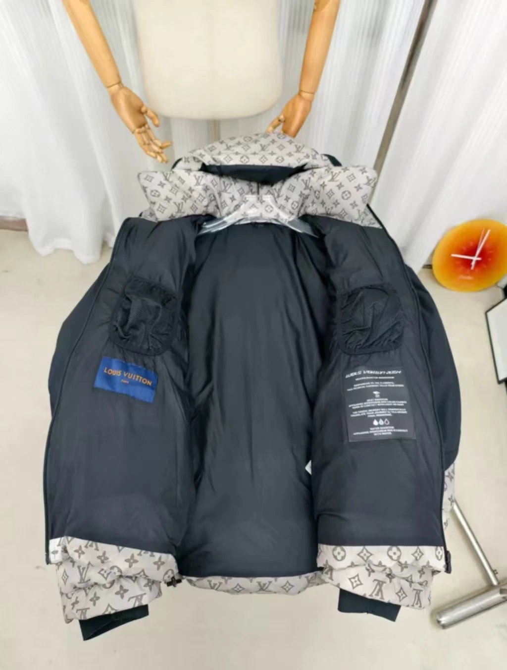 LV Daumenjacke High Qualiti