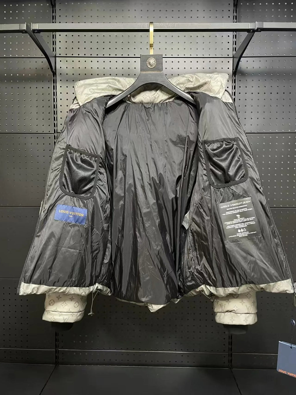 LV Daumenjacke High Qualiti