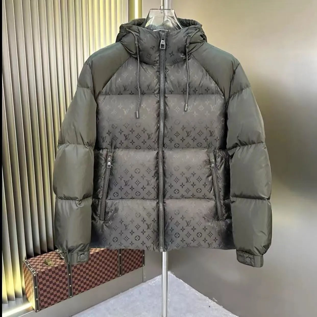 LV Daumenjacke High Qualiti